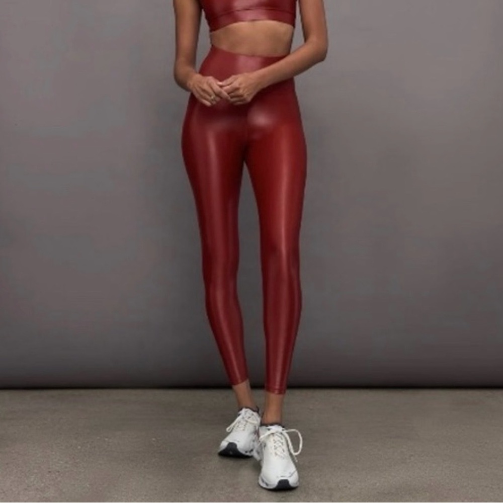 Carbon38 Red Dahlia Small 7/8 Leggings